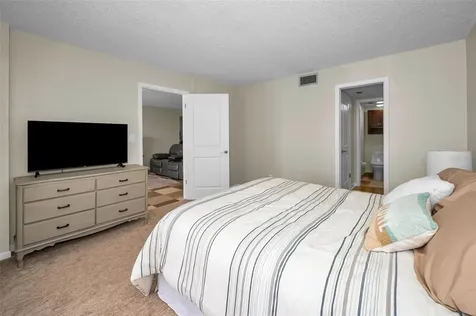403 Gulf Way St Pete Beach FL 33706