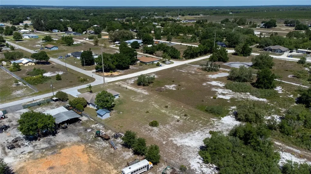 52 N York Road Avon Park FL 33825
