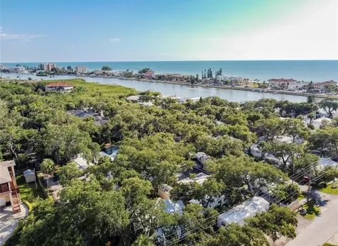 15004 113th Avenue Largo FL 33774