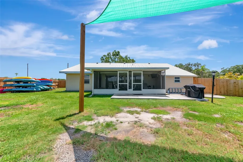 2306 41st Street E Bradenton FL 34208