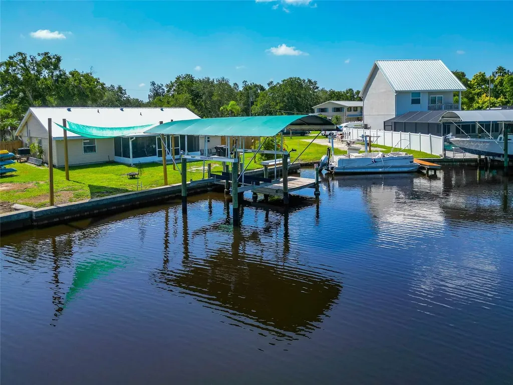 2306 41st Street E Bradenton FL 34208