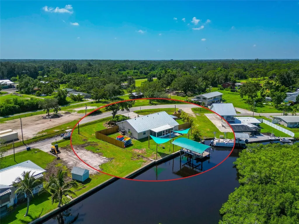 2306 41st Street E Bradenton FL 34208