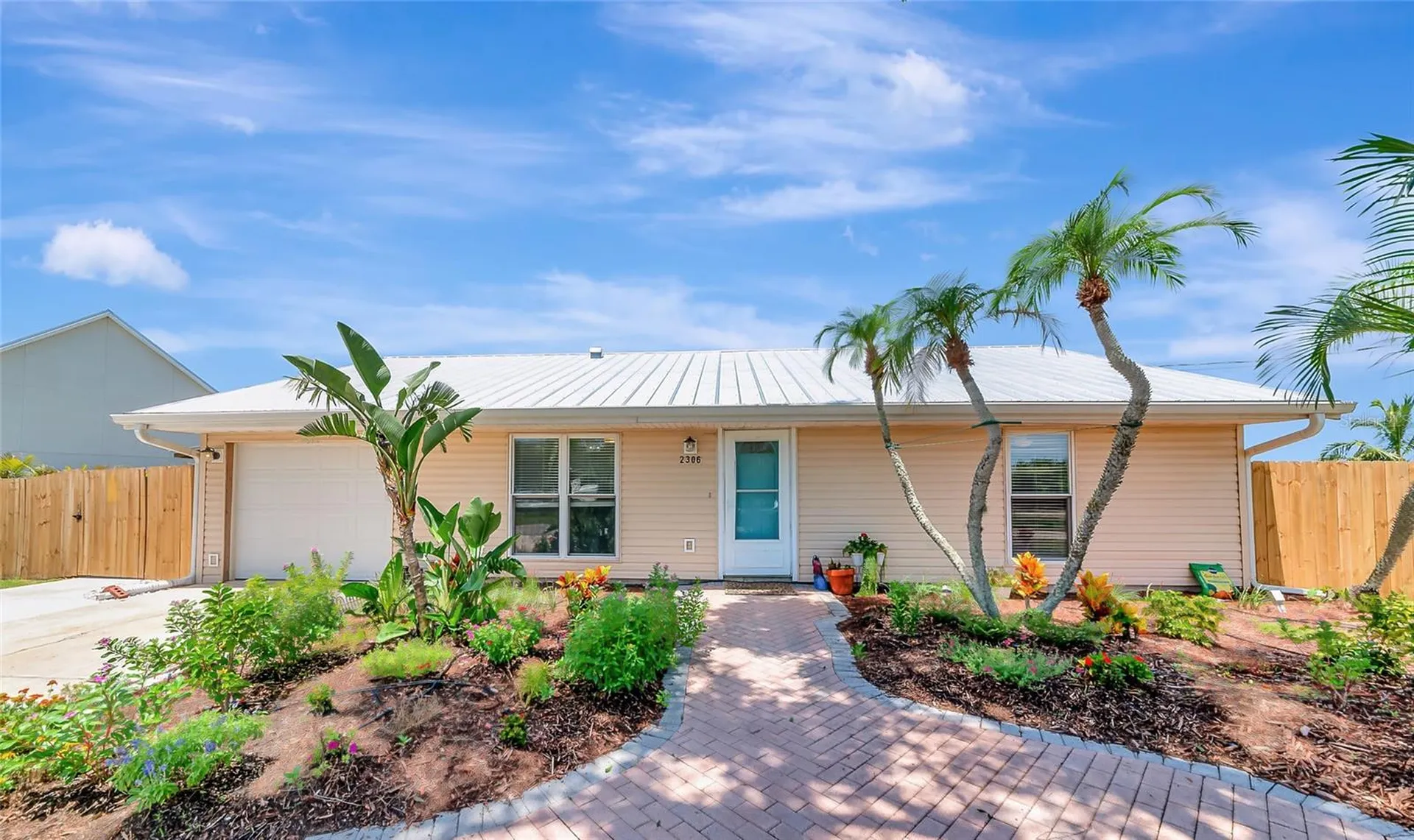 2306 41st Street E Bradenton FL 34208