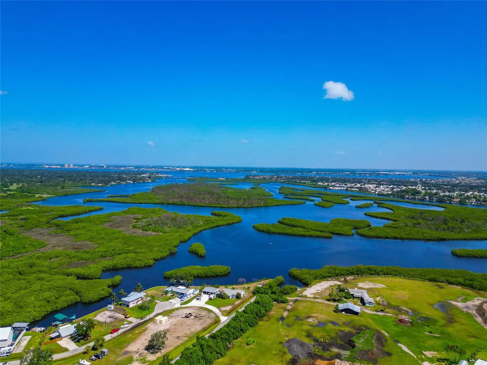 2306 41st Street E Bradenton FL 34208