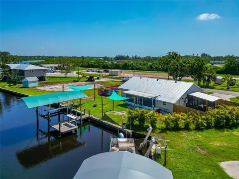 2306 41st Street E Bradenton FL 34208
