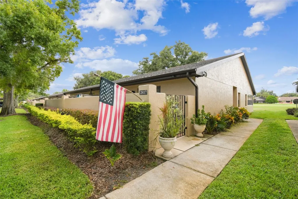 2817 Wingfoot Court Winter Haven FL 33884