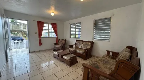 9 Urbanizacion Vista Verde. Lote 557 Aguadilla PR 00603