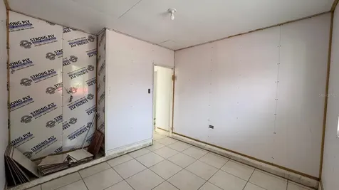 9 Urbanizacion Vista Verde. Lote 557 Aguadilla PR 00603