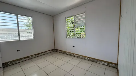 9 Urbanizacion Vista Verde. Lote 557 Aguadilla PR 00603