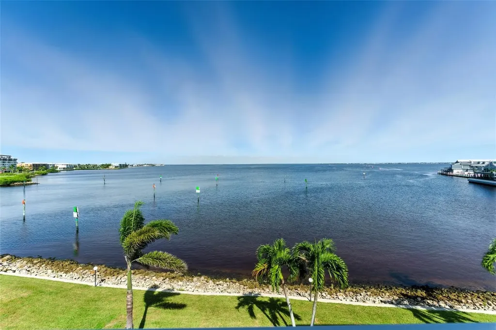 1250 W Marion Avenue Punta Gorda FL 33950