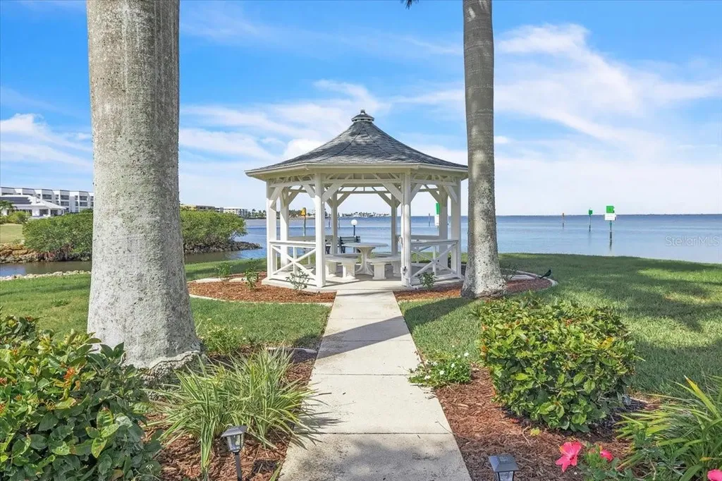 1250 W Marion Avenue Punta Gorda FL 33950