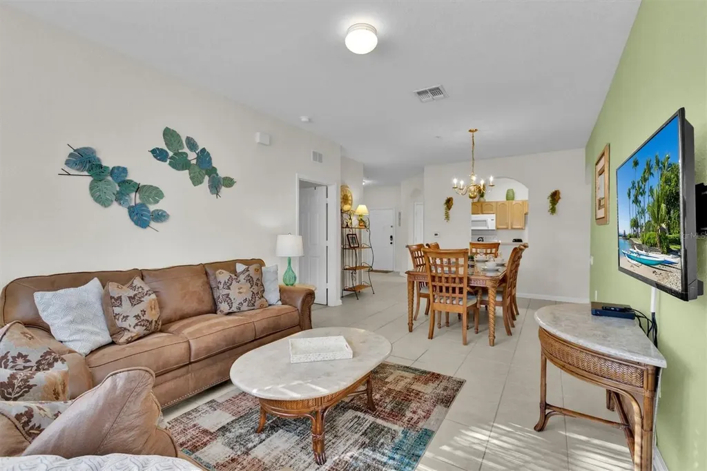 2821 Almaton Loop Kissimmee FL 34747