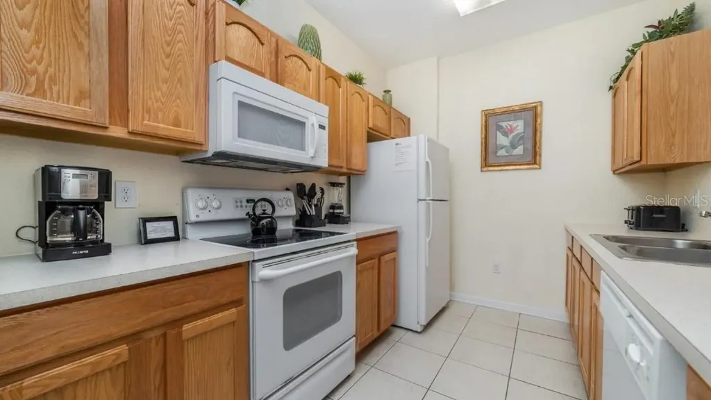2821 Almaton Loop Kissimmee FL 34747