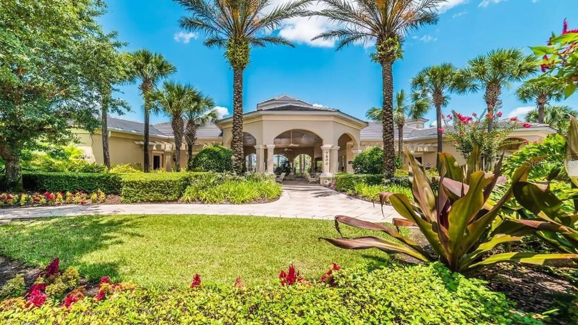 2821 Almaton Loop Kissimmee FL 34747
