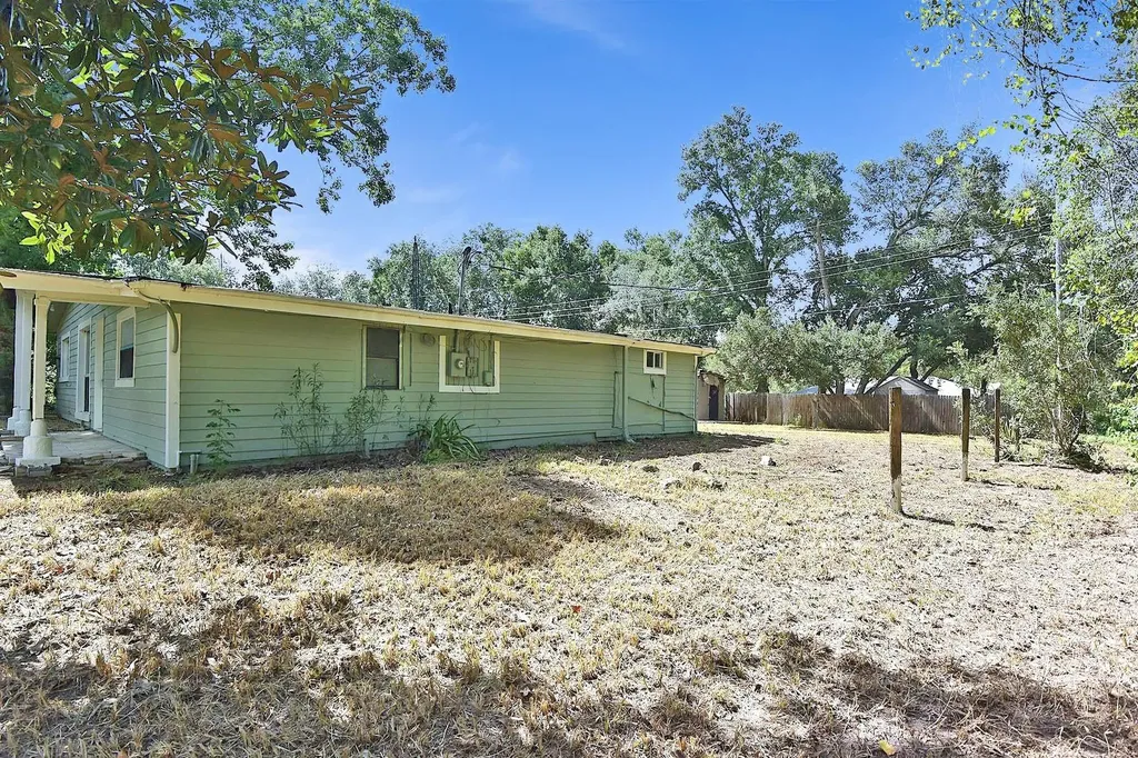 2810 W Van Buren Street Inverness FL 34453