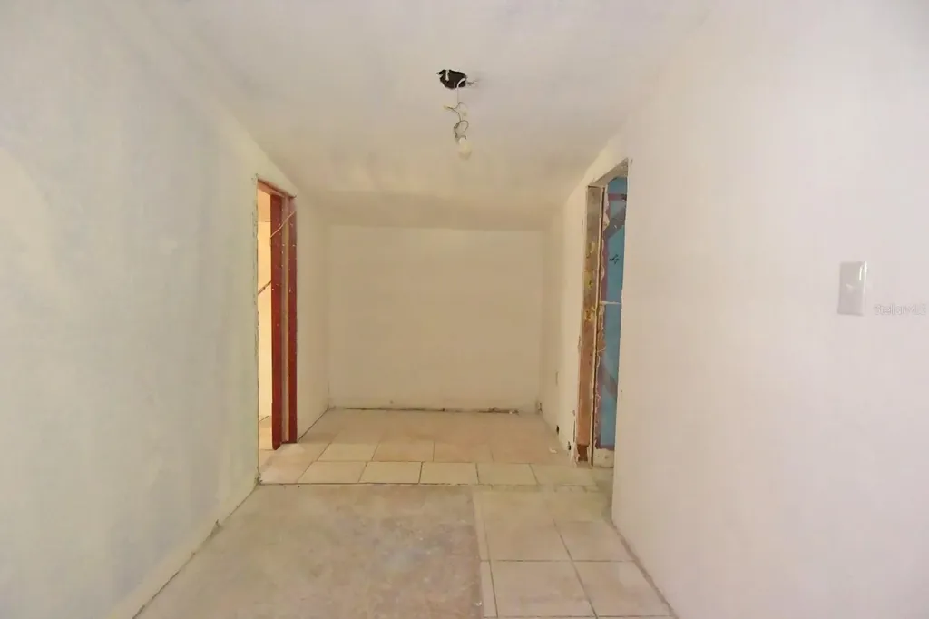 2810 W Van Buren Street Inverness FL 34453