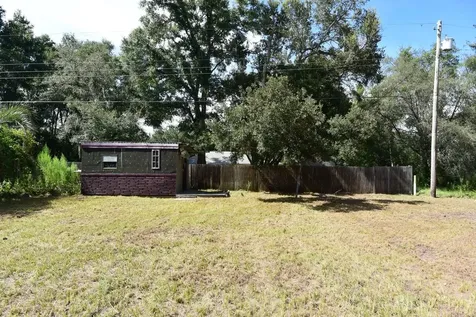 2810 W Van Buren Street Inverness FL 34453
