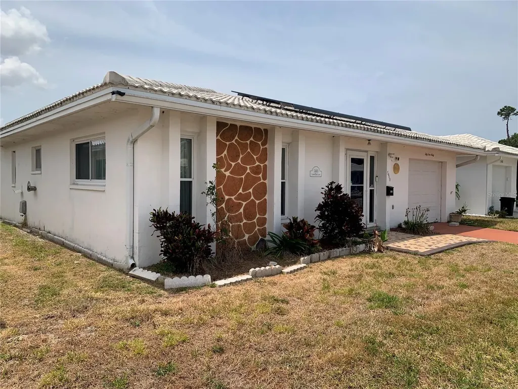 5460 Lemon Tree Lane N Pinellas Park FL 33782