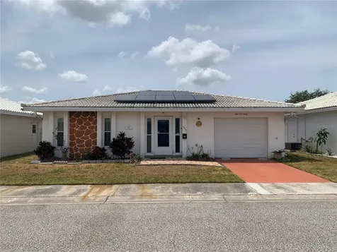 5460 Lemon Tree Lane N Pinellas Park FL 33782