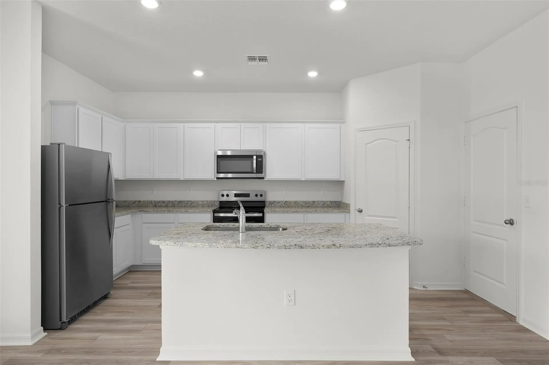 13304 Tula Loop Astatula FL 34705