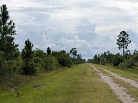 213 Belmonte Drive Indian Lake Estates FL 33855