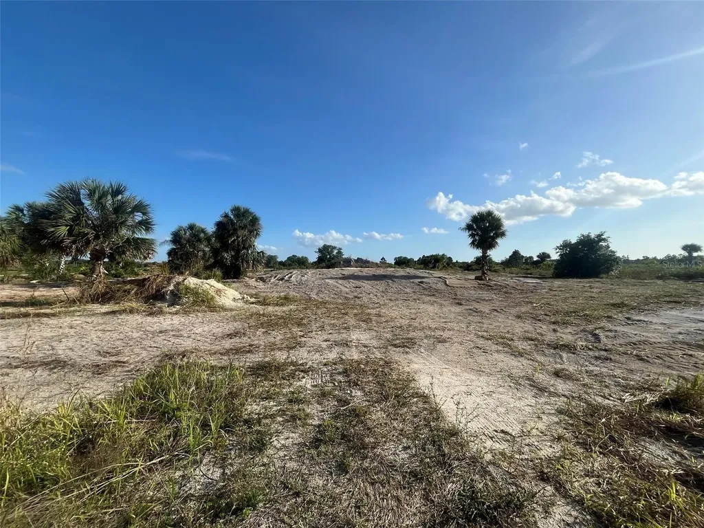 16058 NW 290th Street Okeechobee FL 34972