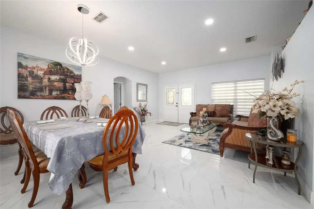 3200 Victoria Drive Kissimmee FL 34746