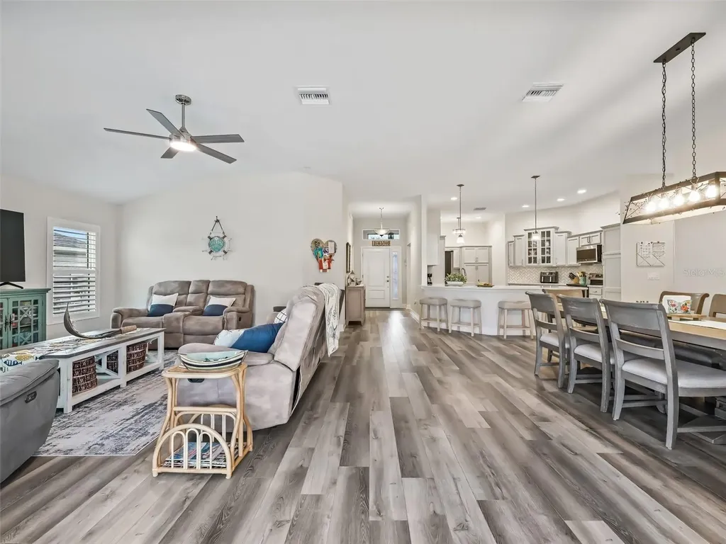 4406 Creighton Loop The Villages FL 32163