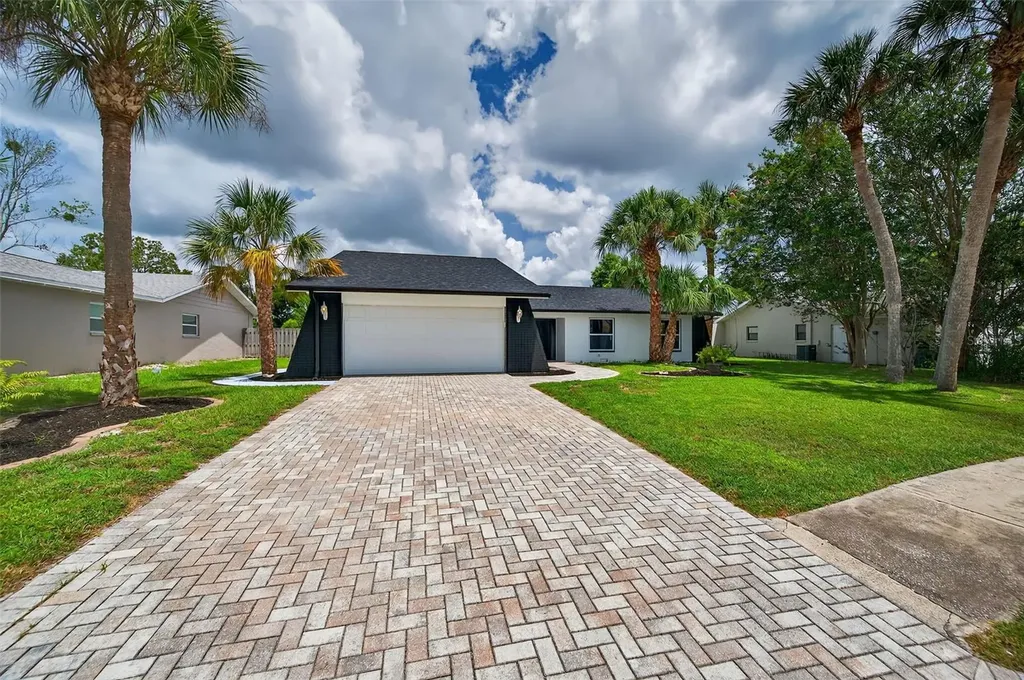 10221 Landmark Drive Hudson FL 34667