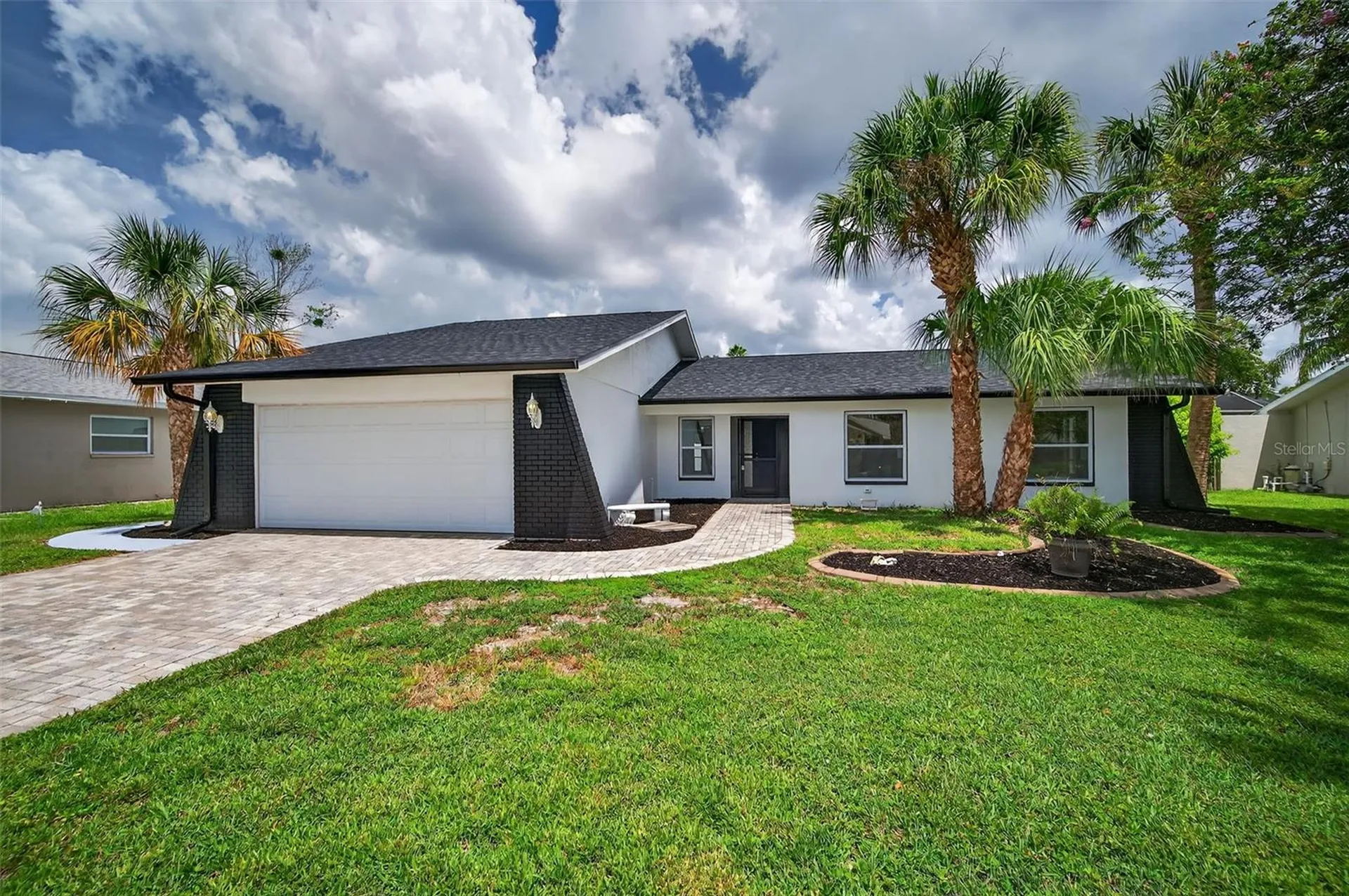 10221 Landmark Drive Hudson FL 34667