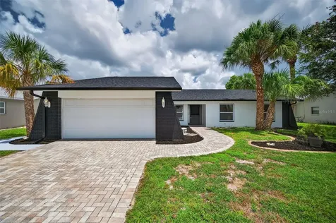 10221 Landmark Drive Hudson FL 34667