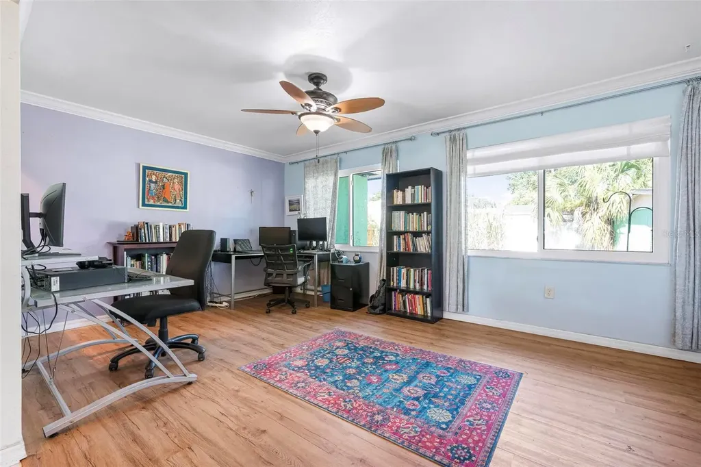 4032 Westminster Drive Sarasota FL 34241