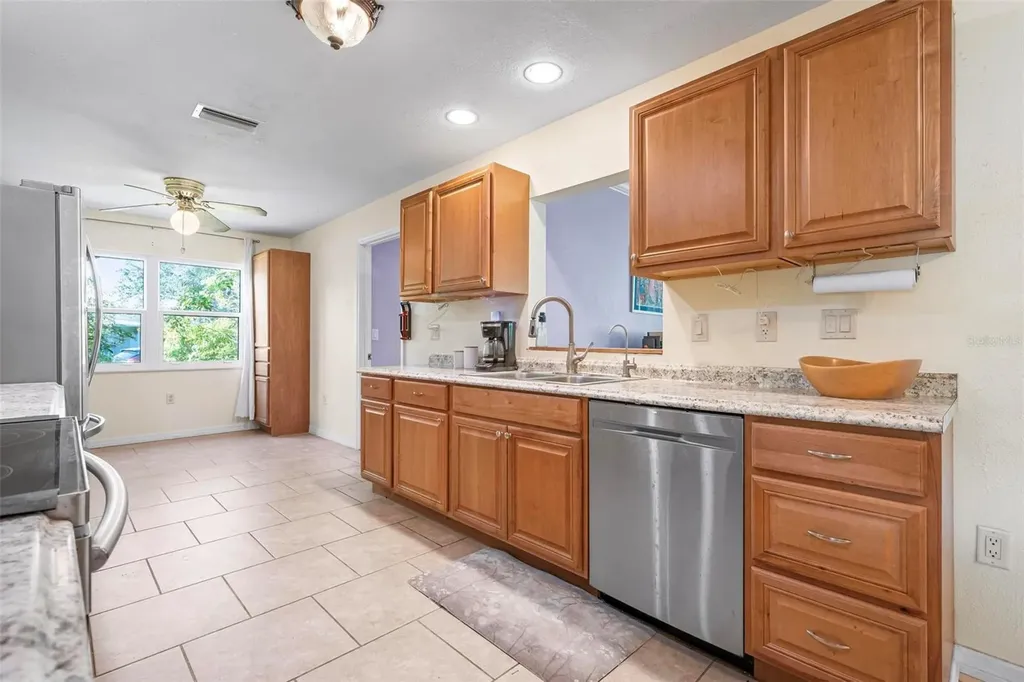 4032 Westminster Drive Sarasota FL 34241