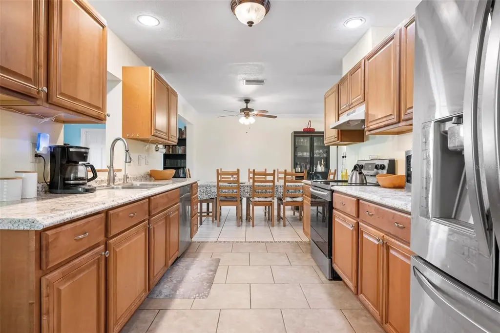 4032 Westminster Drive Sarasota FL 34241