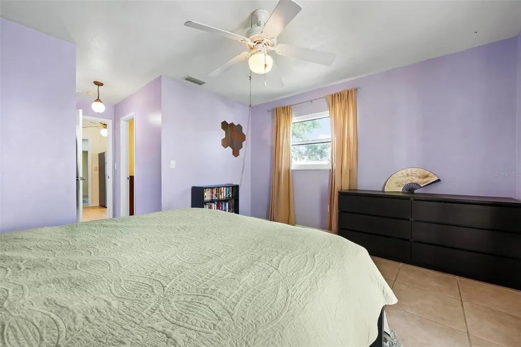 4032 Westminster Drive Sarasota FL 34241