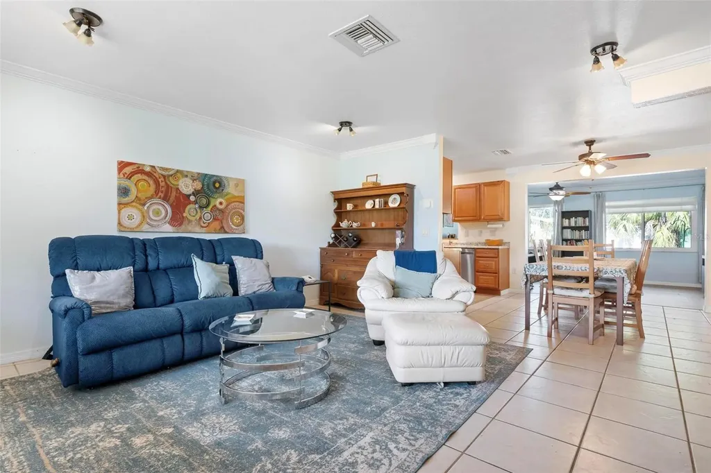 4032 Westminster Drive Sarasota FL 34241
