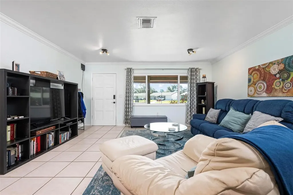 4032 Westminster Drive Sarasota FL 34241