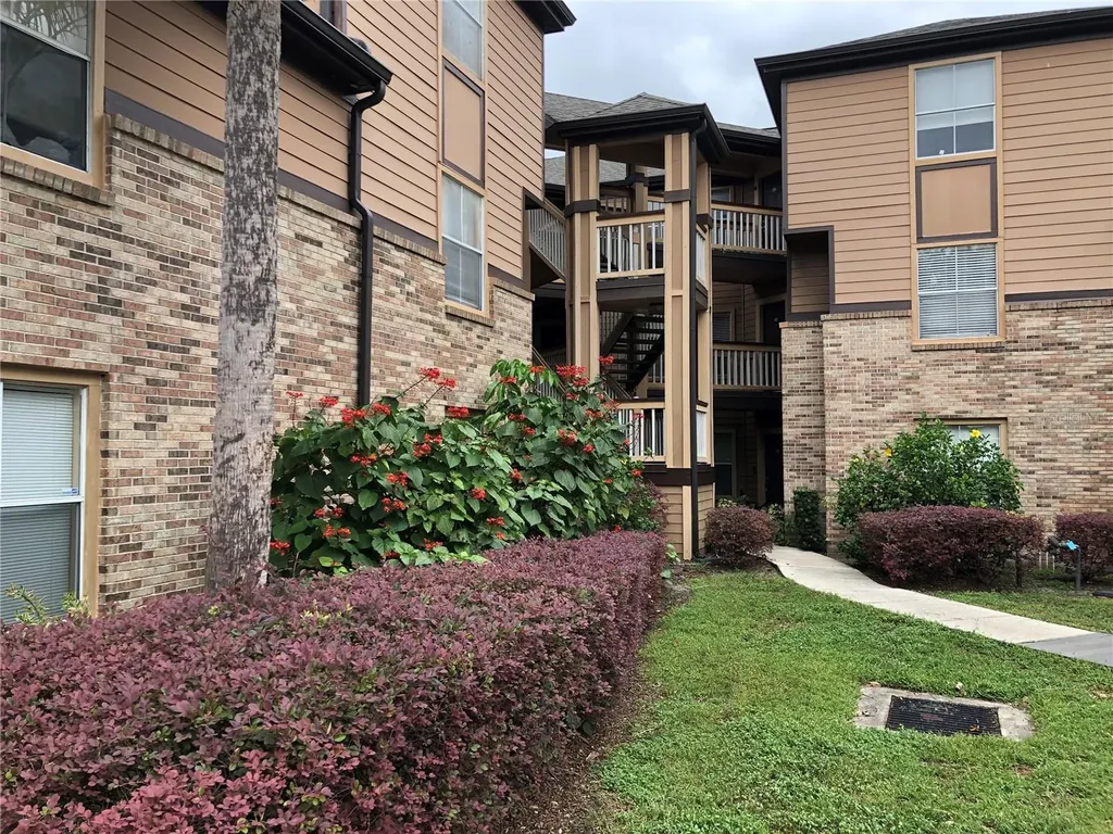 486 N Pin Oak Place Longwood FL 32779