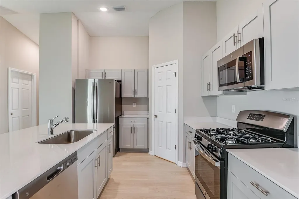 6056 Navona Way Winter Haven FL 33884