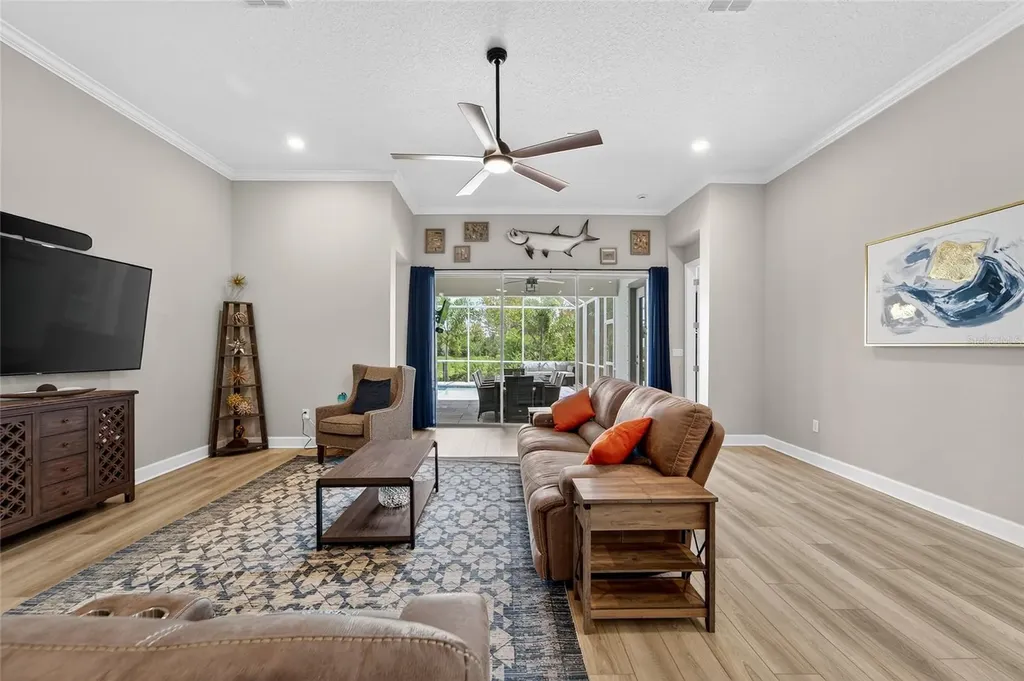 5961 Blakeney Loop Apollo Beach FL 33572