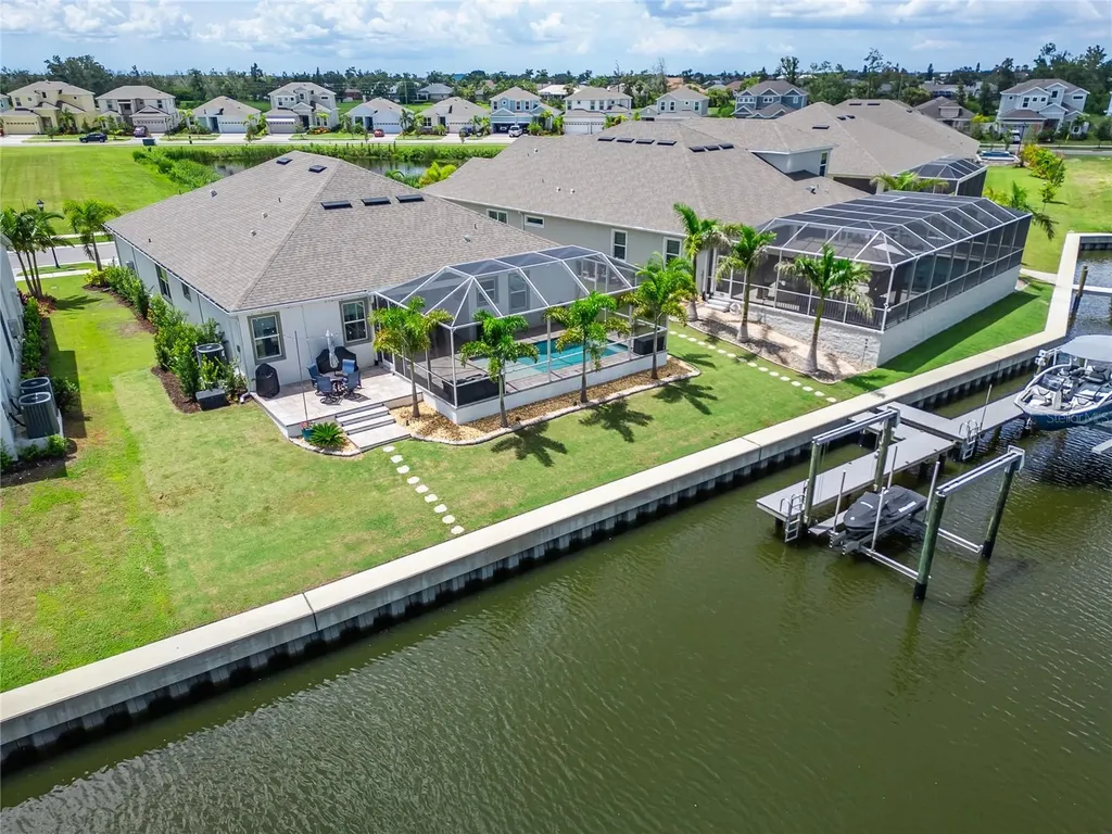 5961 Blakeney Loop Apollo Beach FL 33572