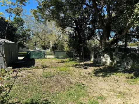 5647 19th Street Zephyrhills FL 33542