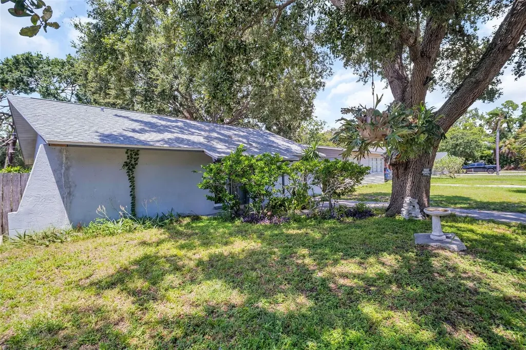 3721 140th Avenue Largo FL 33771