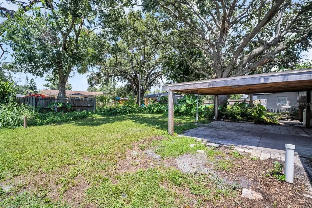 3721 140th Avenue Largo FL 33771