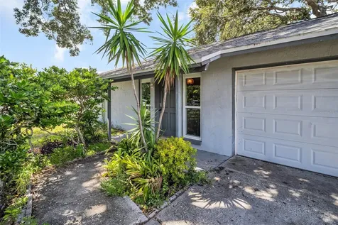 3721 140th Avenue Largo FL 33771