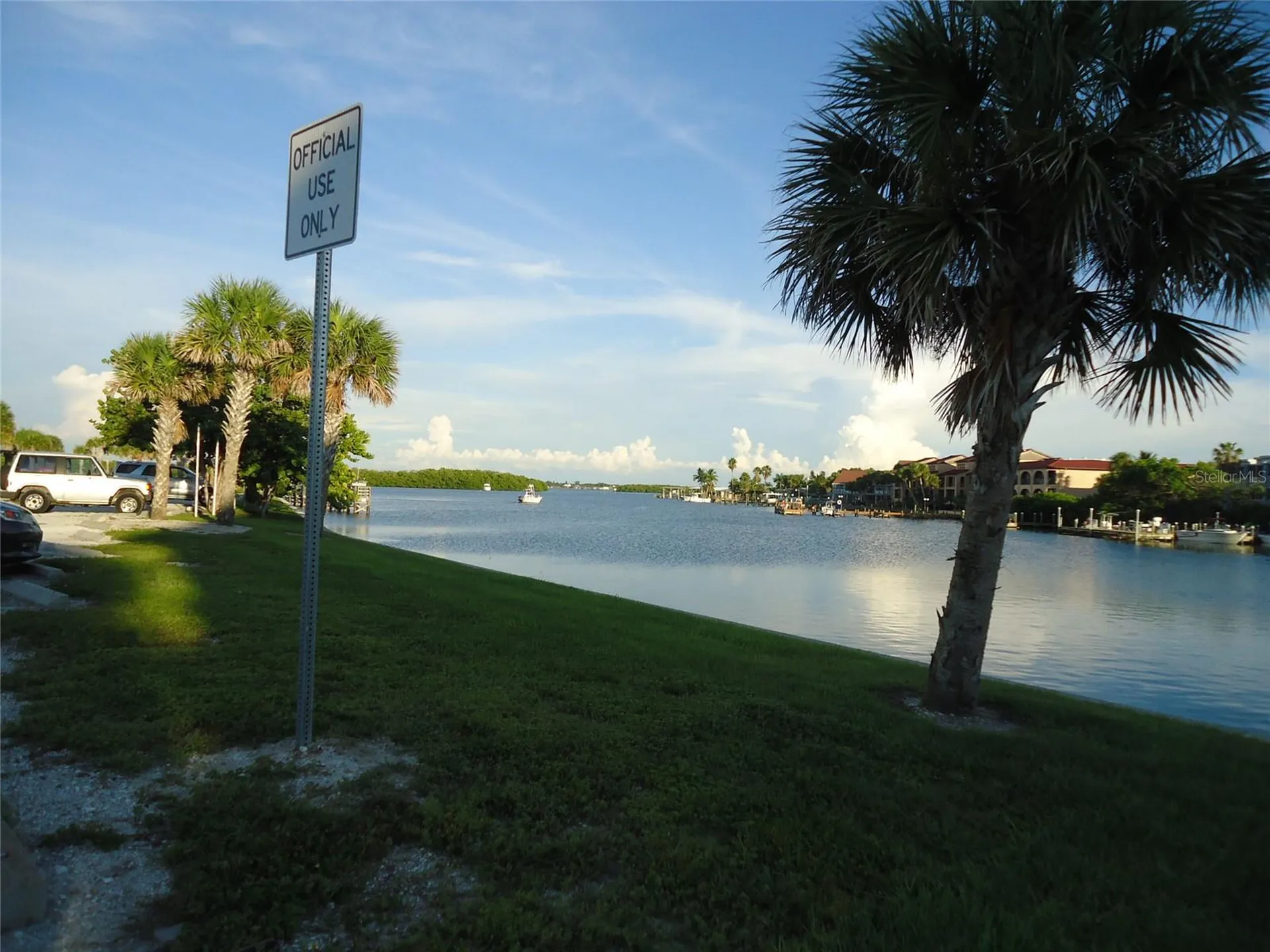 100 Circuit Road Nokomis FL 34275