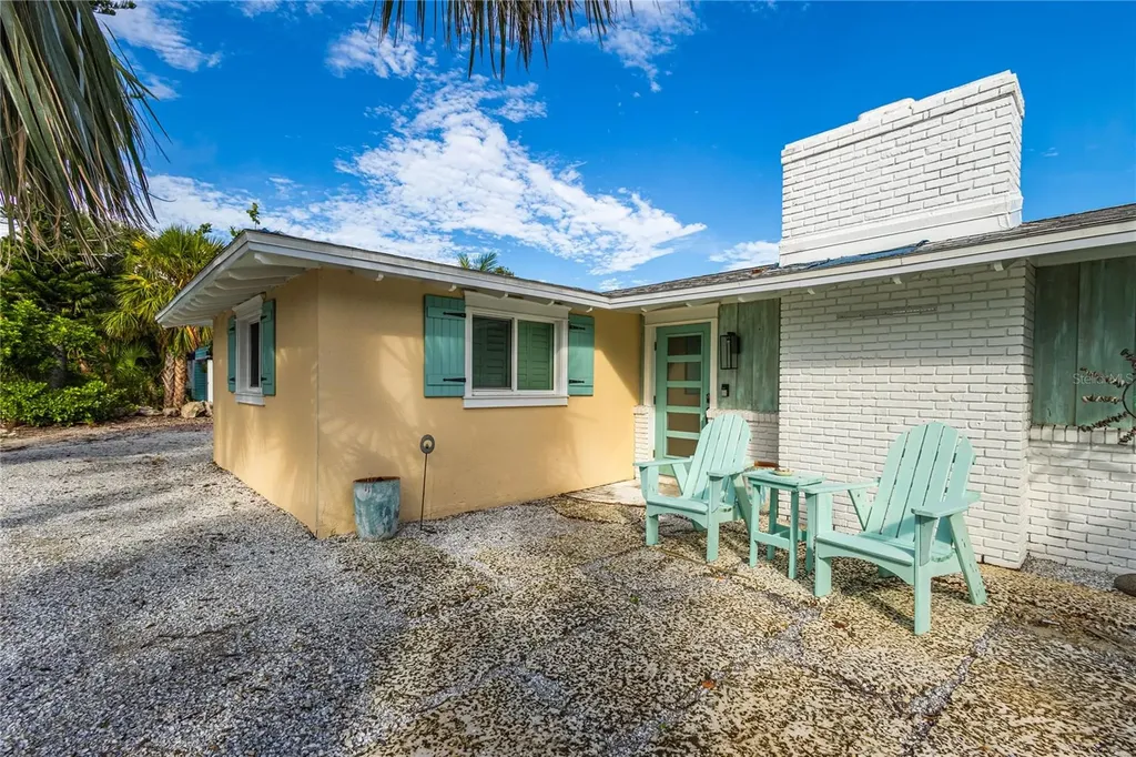 755 Saint Judes Drive N Longboat Key FL 34228