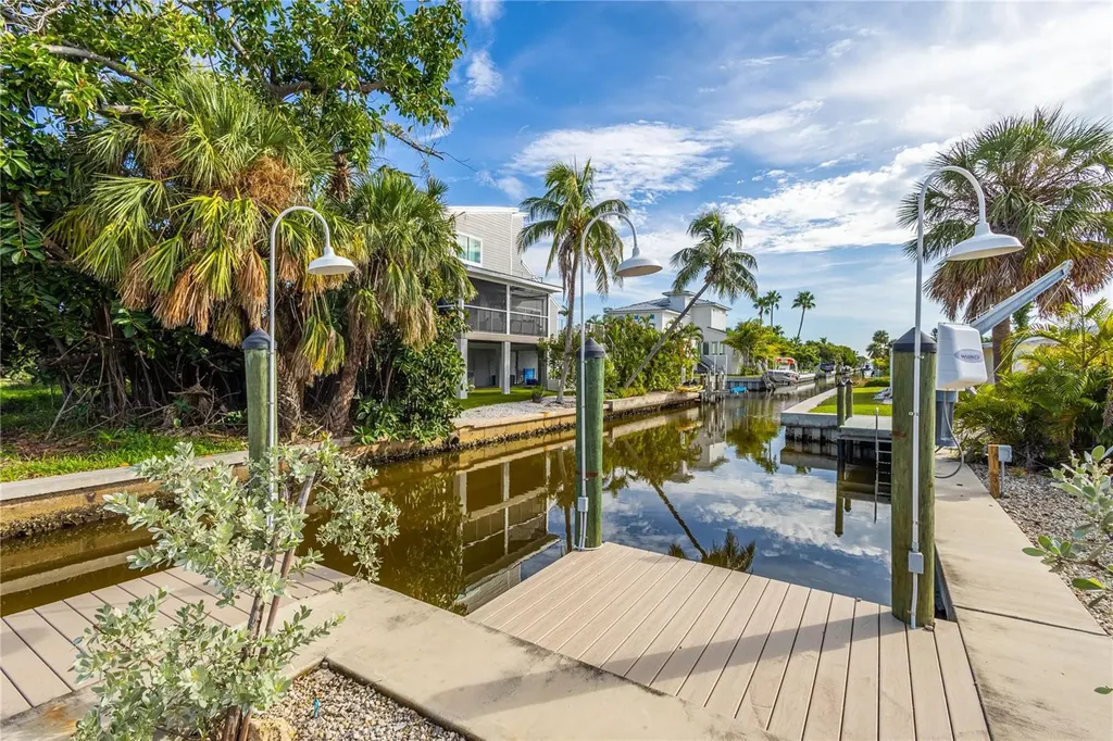 755 Saint Judes Drive N Longboat Key FL 34228