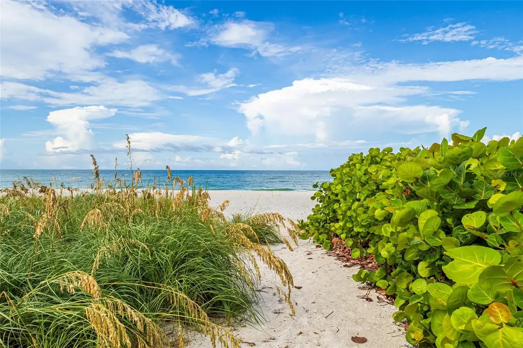 755 Saint Judes Drive N Longboat Key FL 34228