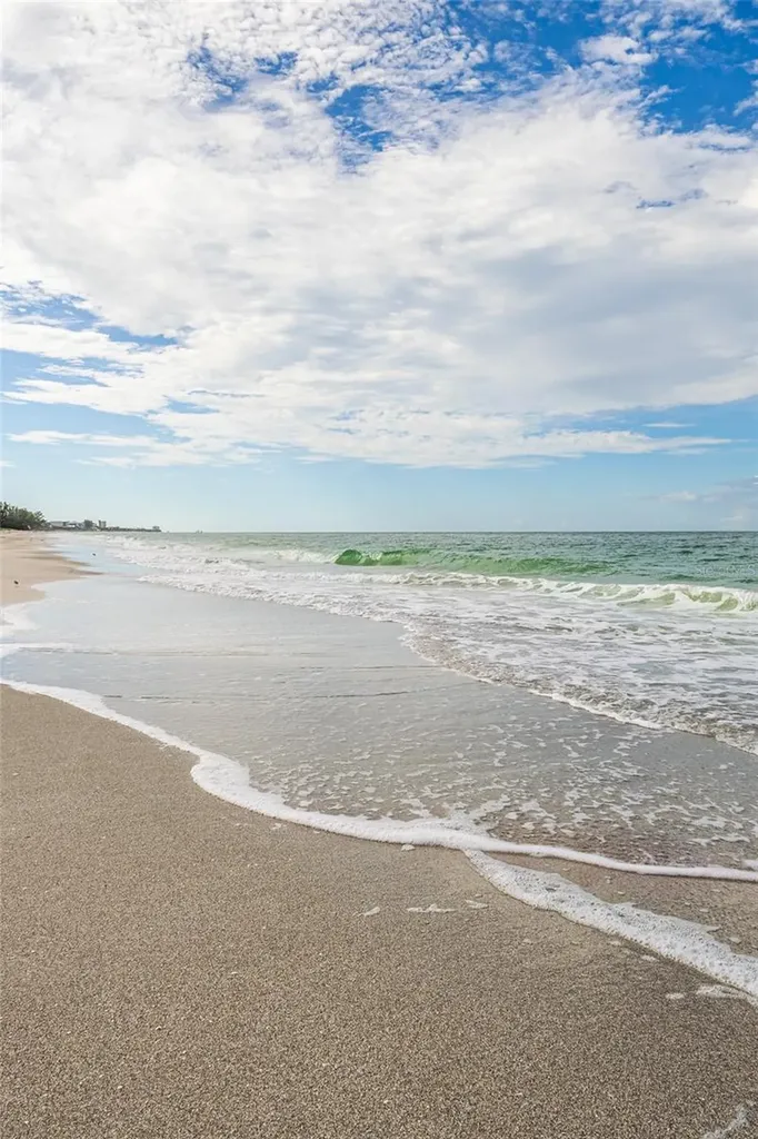 755 Saint Judes Drive N Longboat Key FL 34228